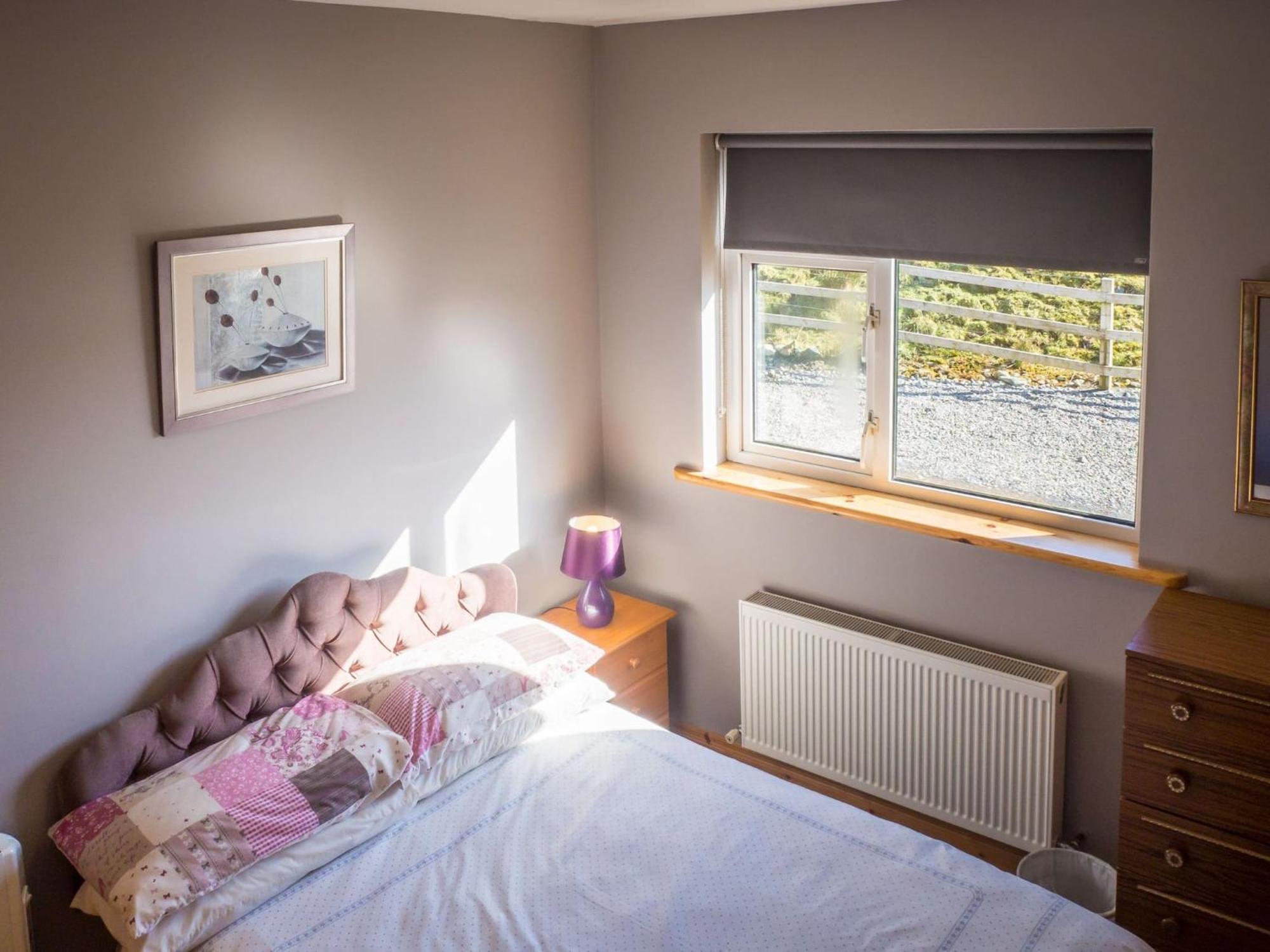 Lough Fee Renvyle Villa ภายนอก รูปภาพ